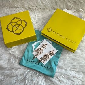 COPY - Kendra Scott Rose Gold Aviana Earings